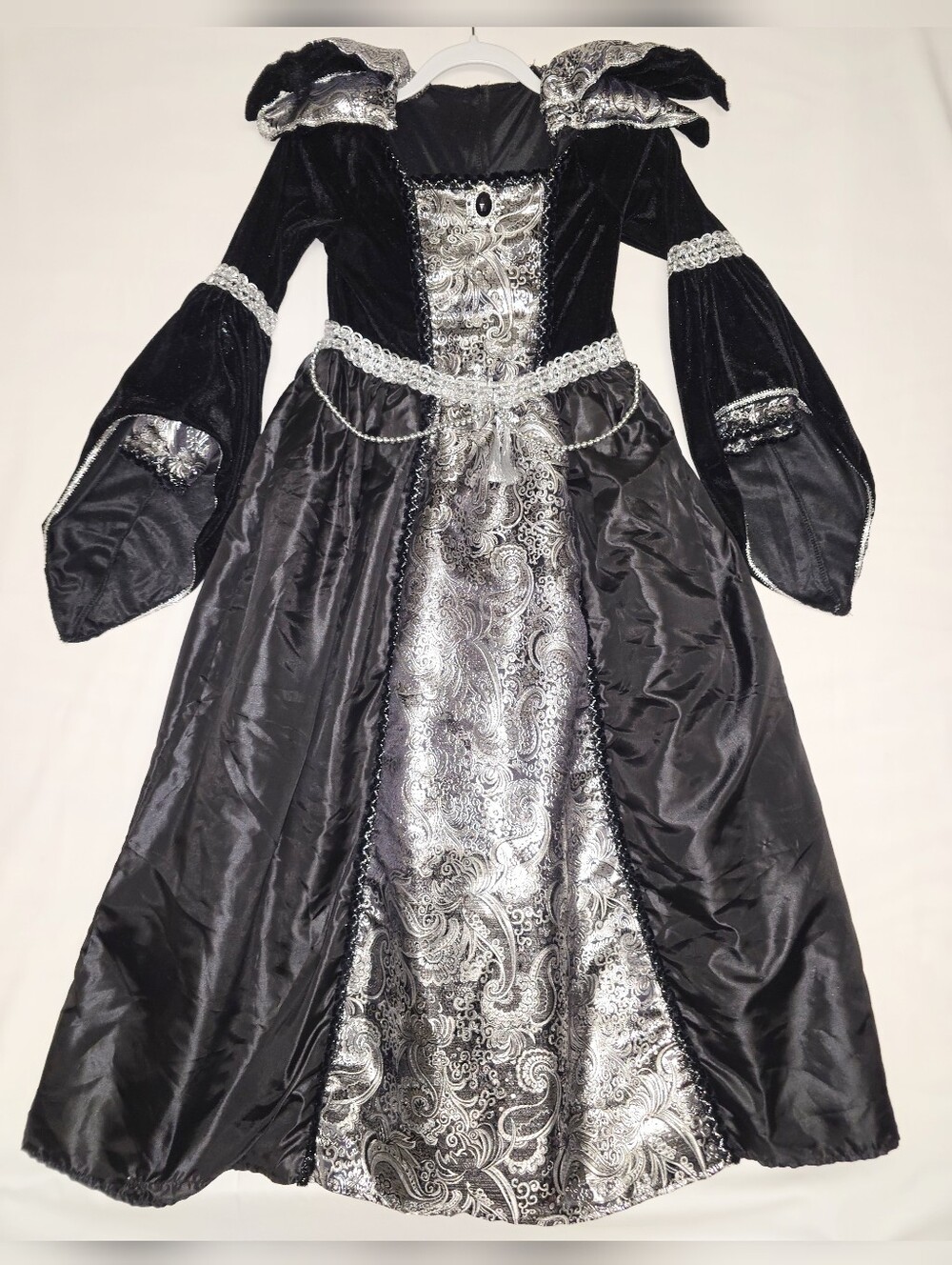 Kids Black and Silver Renaissance Princess Witch Dark Queen Costume Dress
